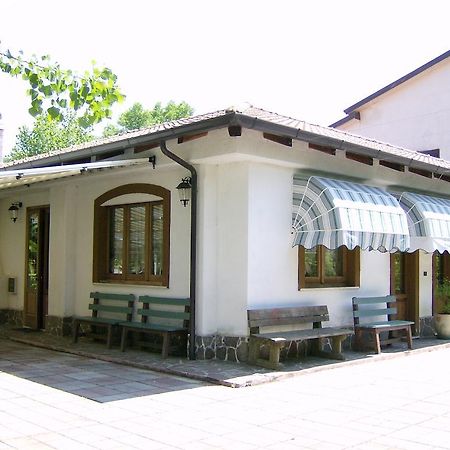 Hotel Zi Marianna Pertosa Dış mekan fotoğraf